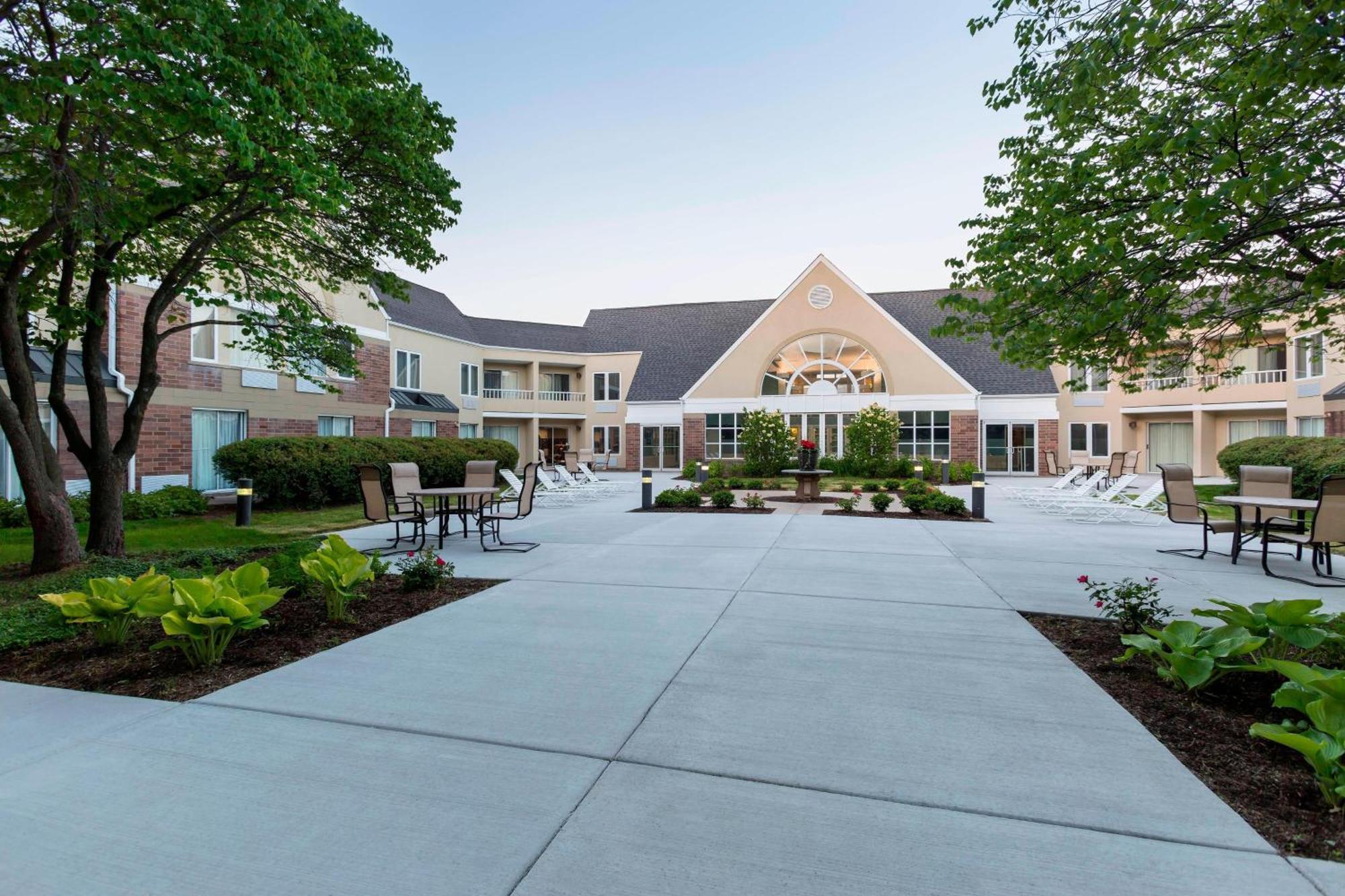 Four Points By Sheraton Buffalo Grove Εξωτερικό φωτογραφία
