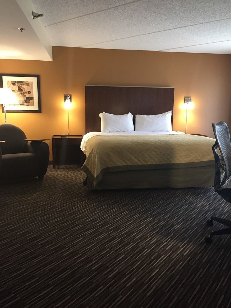 Four Points By Sheraton Buffalo Grove Εξωτερικό φωτογραφία